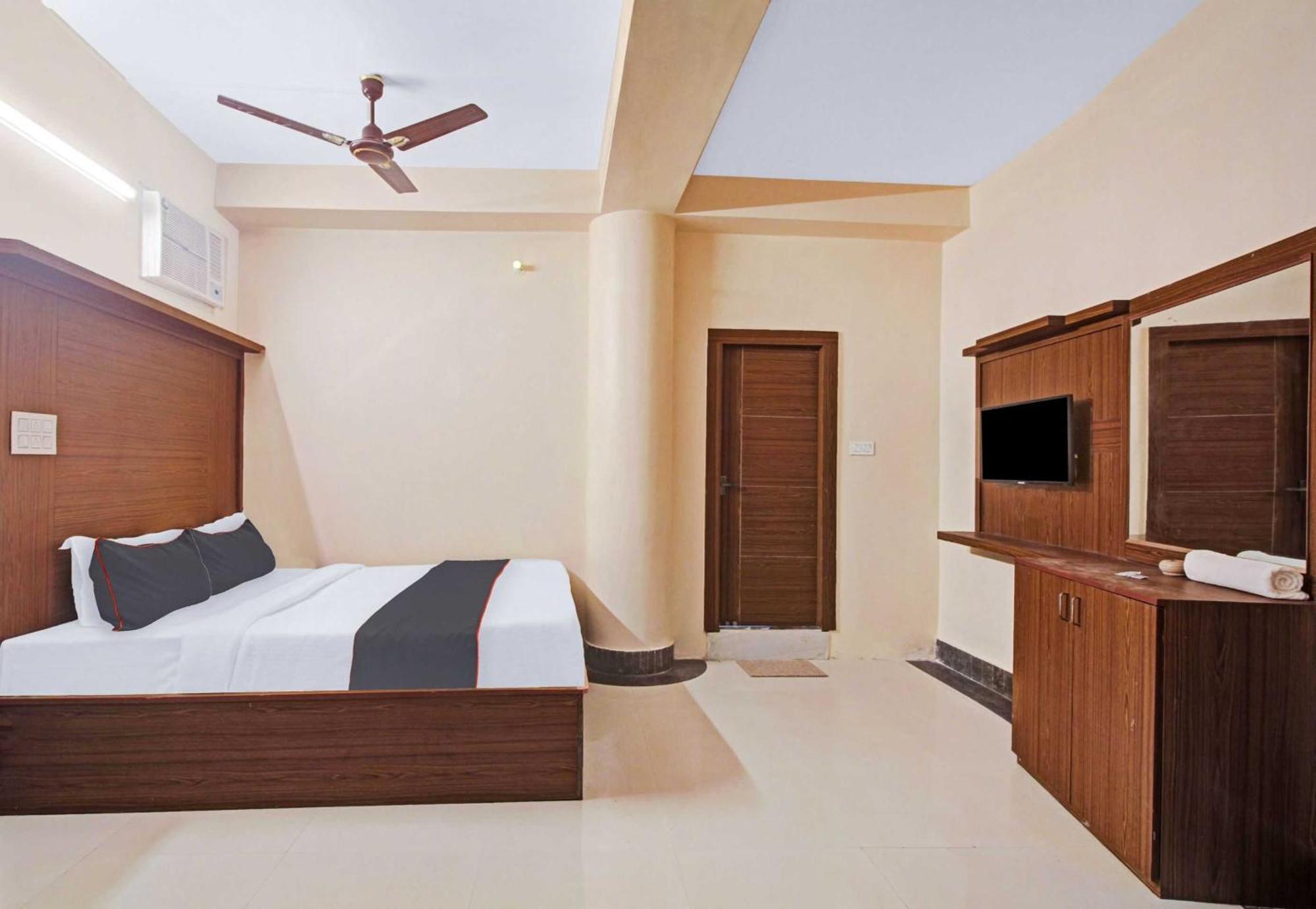 Super Collection O Hotel Aqua Villa Near Netaji Subhash Chandra Bose International Airport Gauripur  Zewnętrze zdjęcie